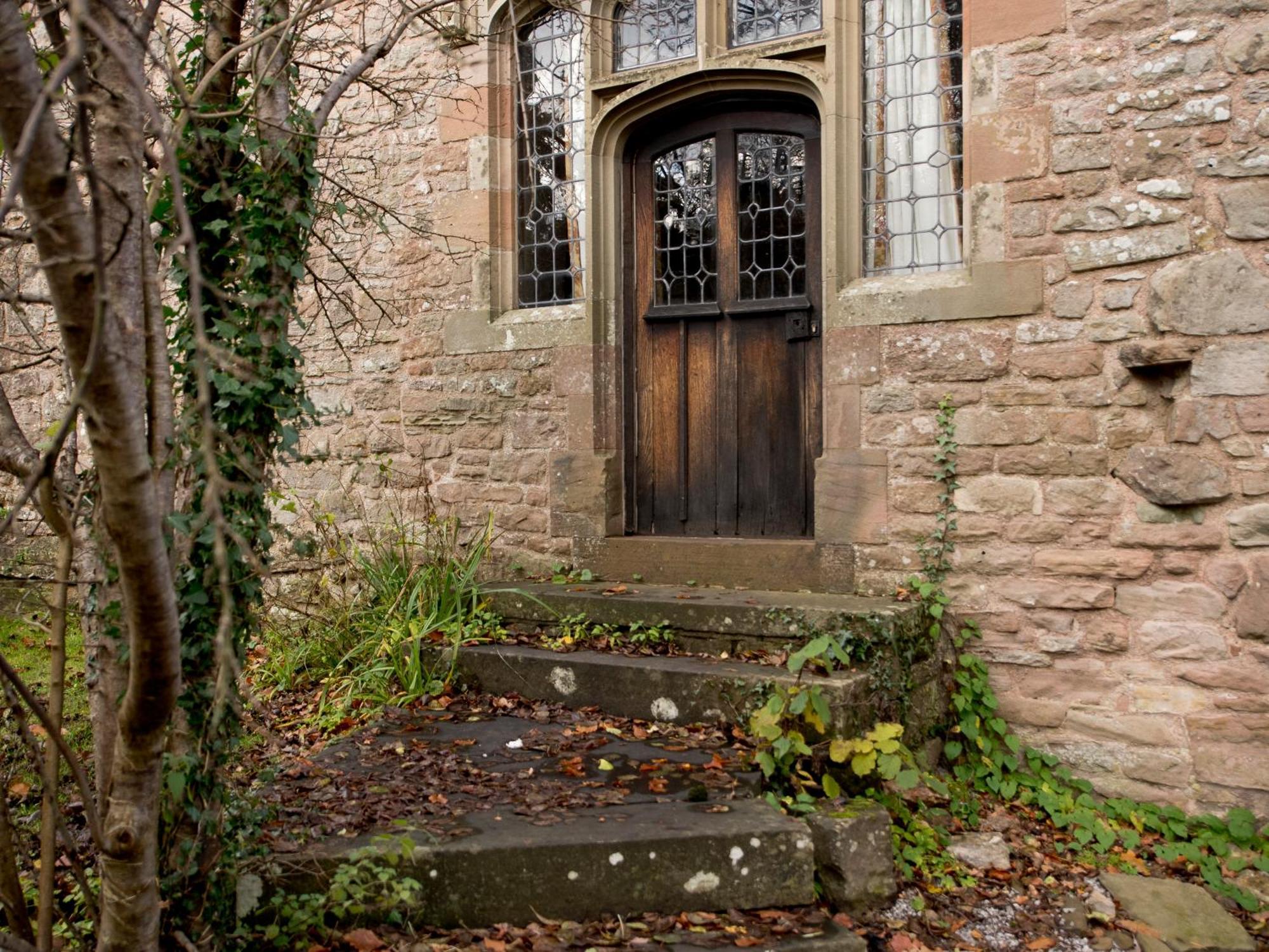 Yha St Briavels Castle Hostel Saint Briavels Exterior foto
