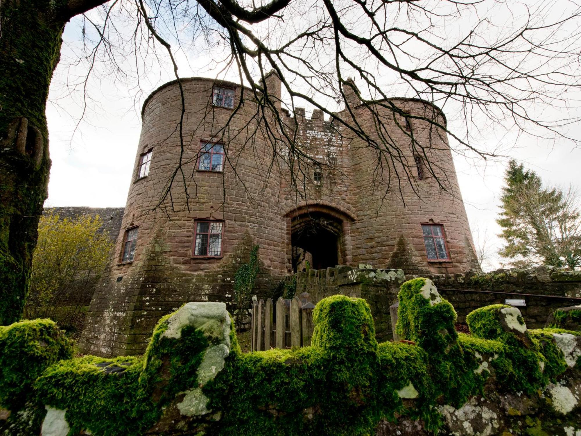 Yha St Briavels Castle Hostel Saint Briavels Exterior foto